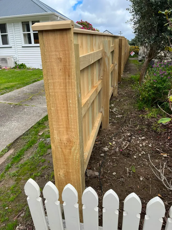 Residential fencing project on the Kapiti Coast